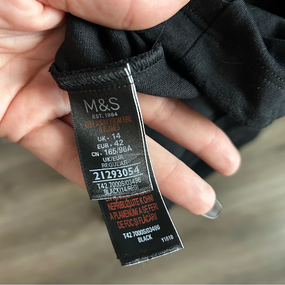 M&S Collection black long sleeve circle dress - Picture 6 of 6